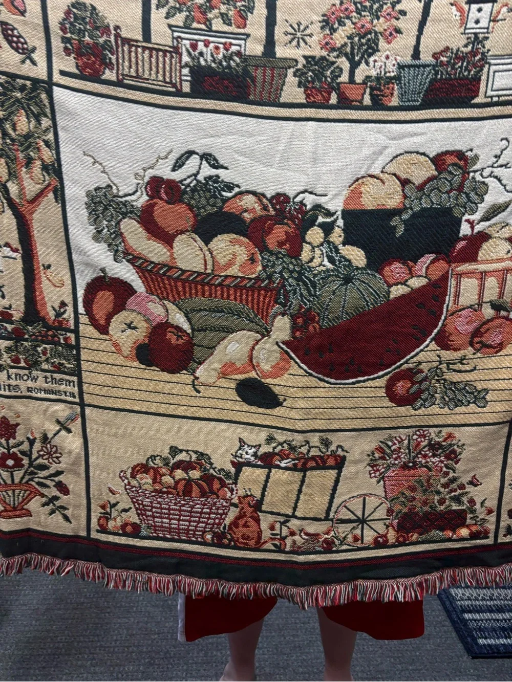 Vintage Goodwin Weavers Classic  Fruit Basket Tapestry Throw Blanket
